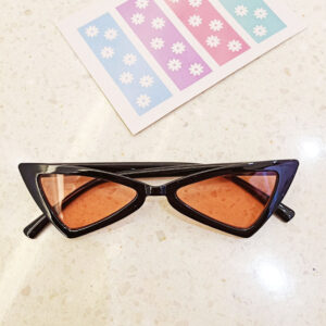 Black-framed orange slices