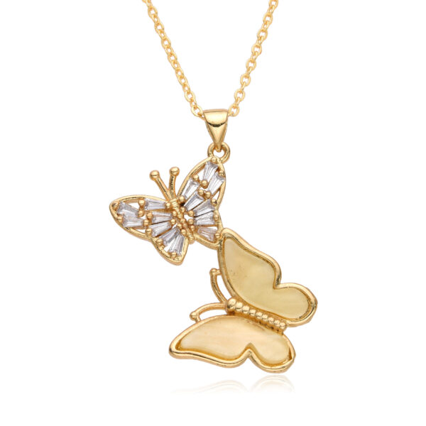 Wholesale Two Butterflies Creative Color Necklace