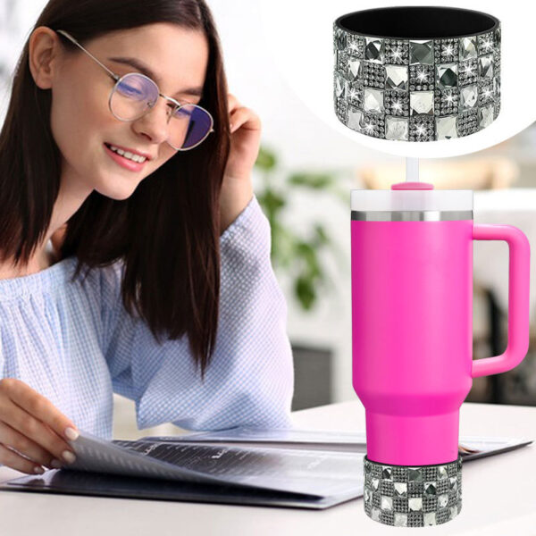 Wholesale New Diamond Silicone Ice Fighter Cup Sports Water Bottle Space Cup Cup Bottom Cover