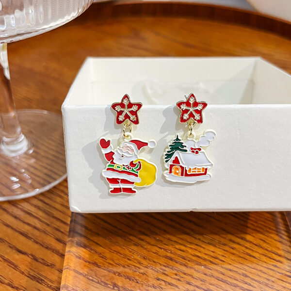 O1CN01C22gV21onFeNvlb2k_2059265269-0-cib Wholesale Cartoon Christmas Santa Claus Christmas Tree Earrings