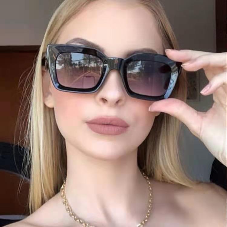Wholesale PC Box Rivet Sunglasses