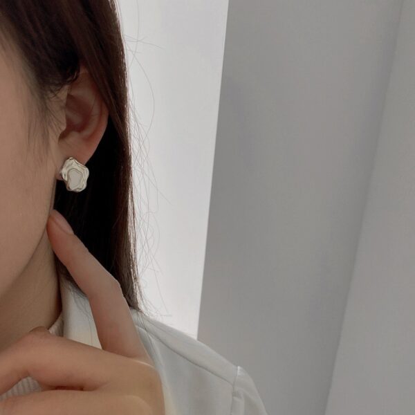 Wholesale Aurora Flowing Irregular 925 Sterling Silver Earrings