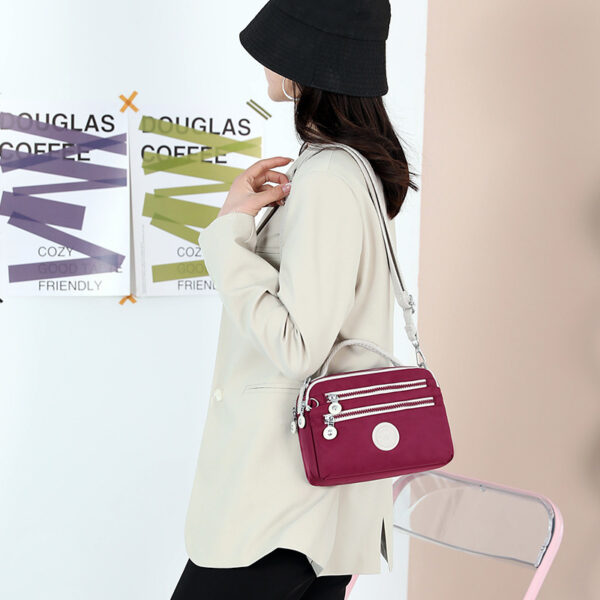 O1CN01CqPosf1tiHOlRzBpZ_2210908415935-0-cib Wholesale New Simple Contrast Color Messenger Nylon Shoulder Bag