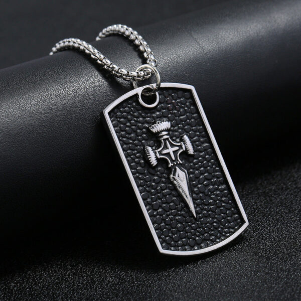 O1CN01CvV6Rt28UjvrKL6SO__2214006627936-0-cib Wholesale men's personalized titanium steel alloy dark feather brand necklace