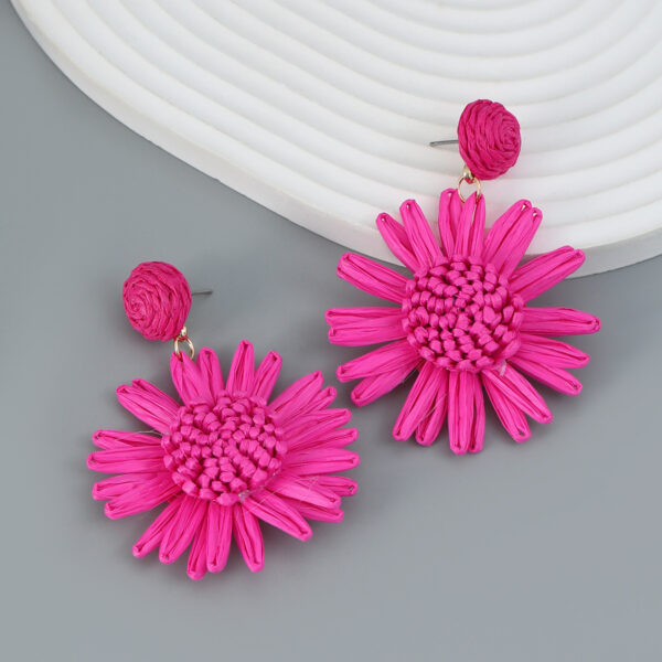 O1CN01DHynQ62II3CSnGaB2_2473019262-0-cib Wholesale Woven Flower Raffia Earrings