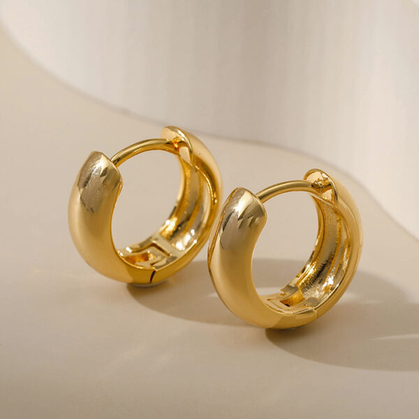 Wholesale Ring Copper Plated 18K Gold Earrings