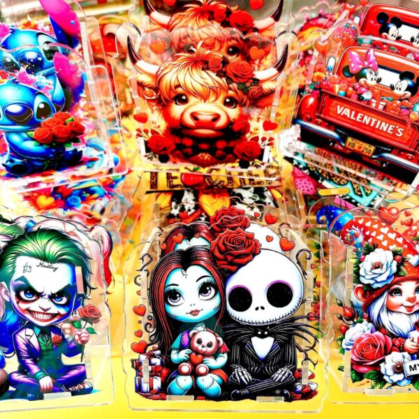 O1CN01DfItKO1eFghUROhef_2214294593842-0-cib Wholesale 10cm Popular Creative Cartoon DIY Acrylic Pen Holder OLY Exclusive