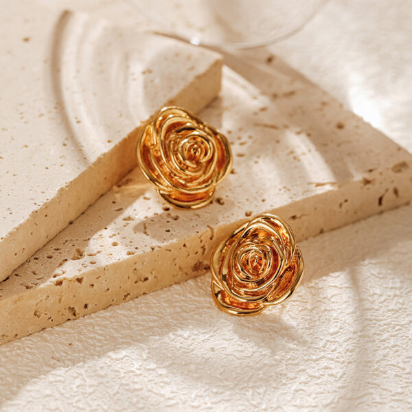 Wholesale Vintage Rose Earrings