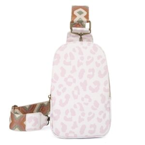 Light powder leopard print