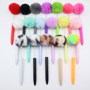 Colors are randomly mixed