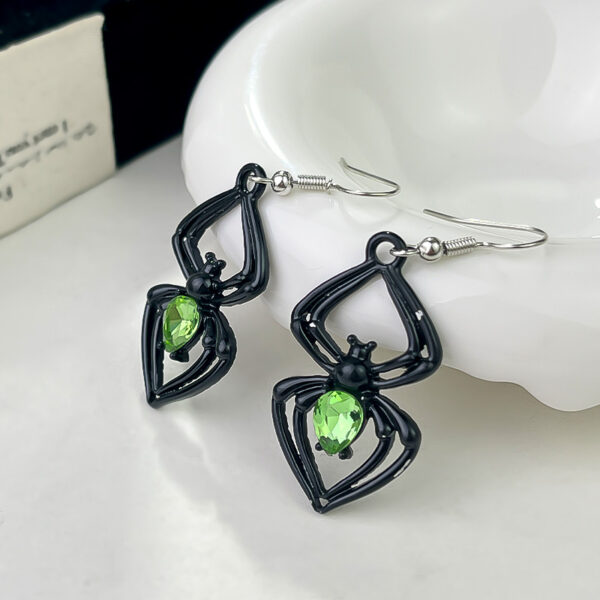 Wholesale Retro Halloween Exaggerated Hollow Spider Earrings