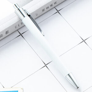 bullet 1.0 / White (silver accessories)