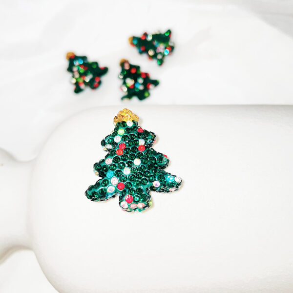 Wholesale Christmas Tree Shaped Clay Beads