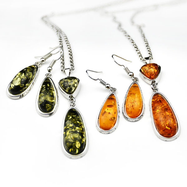 Wholesale Imitation Amber Water Drop Alloy Necklace Earrings Set