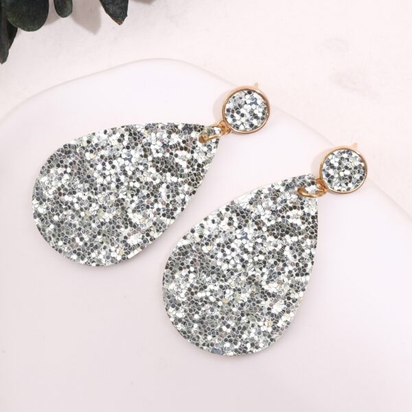 Wholesale Gold Glitter Glitter Powder Leather PU Drop Shape Earrings