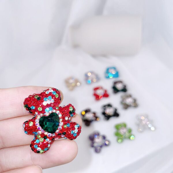 O1CN01EZuNjB1DdxwR9DS7n_2491030240-0-cib Wholesale Christmas Bear Straight Hole Full Drilled Clay Beads