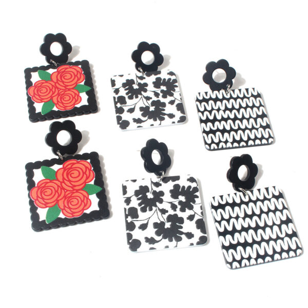 Wholesale Vintage Square Rose Alloy Earrings