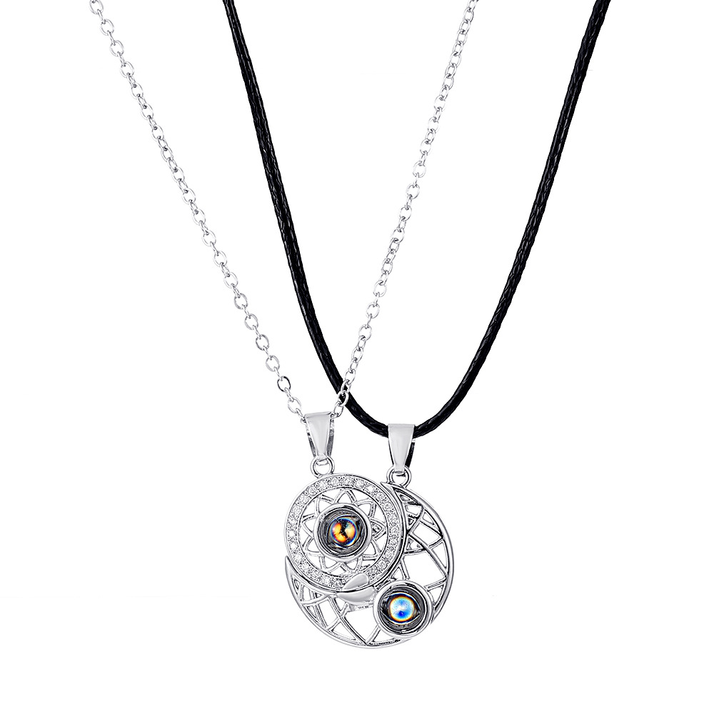 Wholesale Cross-Border Personalized Sun and Moon Couple Projection Necklace for Men and Women Ins Fashion 100 Language Magnetic Pendant Clavicle Chain