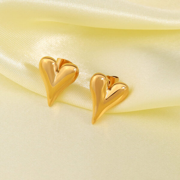 O1CN01EoNfEK1MV6mwcrn6j_2215457981439-0-cib Wholesale 14K Gold Plated Stainless Steel Love Metal Earrings