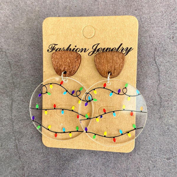 O1CN01Ev9bjZ1zp35luwT62_2215459036762-0-cib Wholesale Christmas Acrylic Printed Lantern Snowflake Earrings