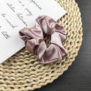Satin large intestine hair band [Korean pink]]