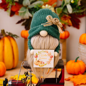 Harvest season rural dwarf ornaments Green