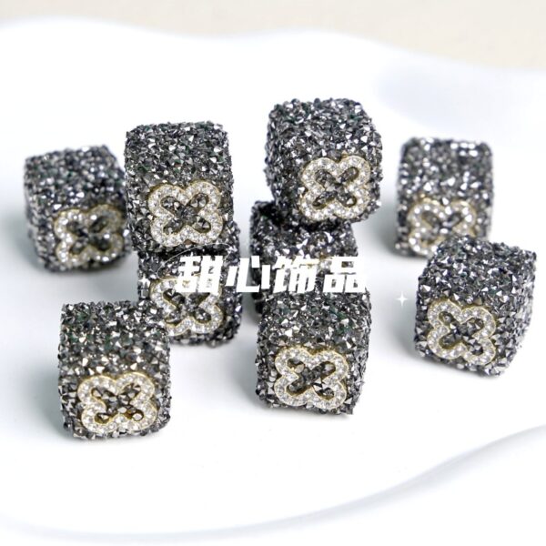 Wholesale Valentine's Day Black Square Acrylic Sugar Beads
