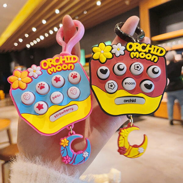 Wholesale Plastic Sakura Gopher Machine Decompression Game Machine Keychain