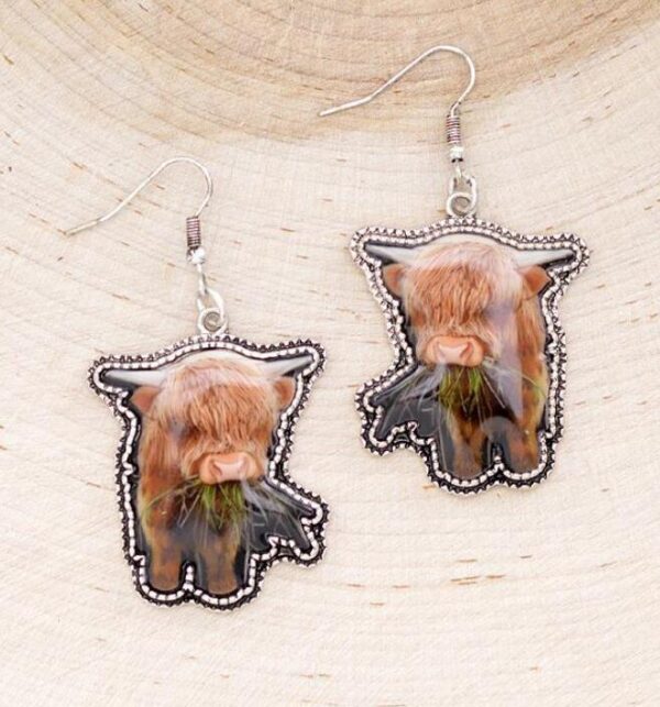 O1CN01FqizVf1qyMbj0ukEZ_2206372095564-0-cib Wholesale of Western Fengxi Highland Cow Earrings