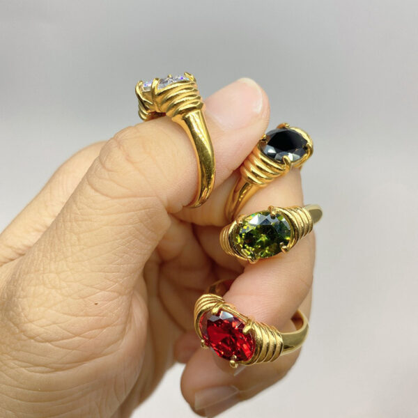 O1CN01FrsLXF1FWIPJwHzoT_2213219080494-0-cib Wholesale Stainless Steel Retro Gemstone Rings