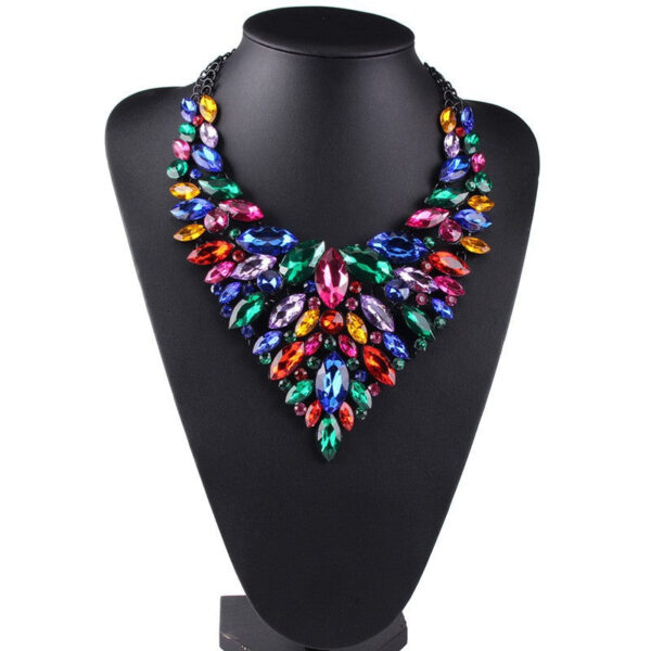Wholesale Hollow Multi-color Alloy Diamond Necklace