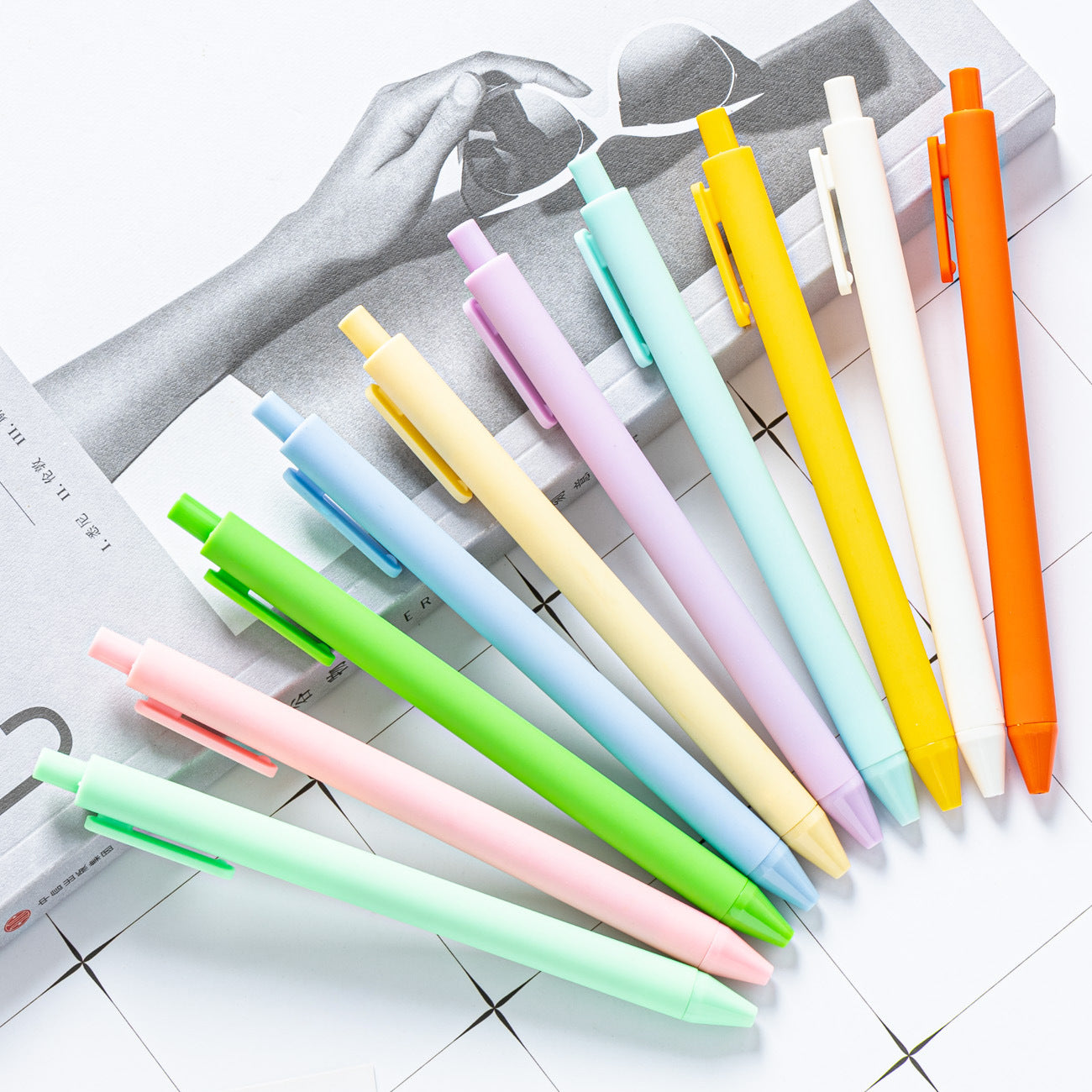 Wholesale Plastic Candy Color Ballint Pen