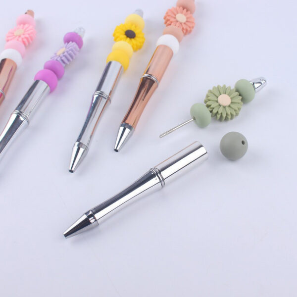 Wholesale Beadable Pens Handmade Daisy Silicone Beaded Ballpoint Pen