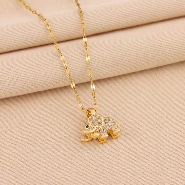 O1CN01GVVsp31xajQJ86yBN_2213206166460-0-cib Wholesale of Small Elephant Titanium Steel Necklaces