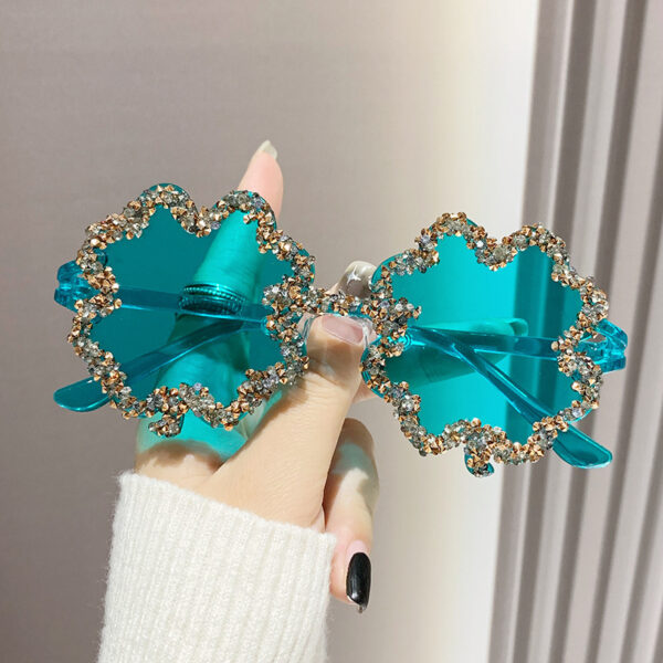 Wholesale Rhinestone Transparent Jelly Colored Clover PC Sunglasses