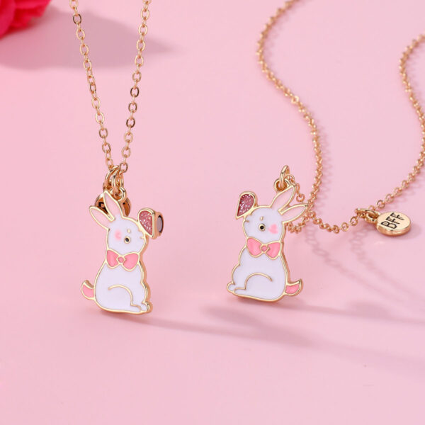 O1CN01GbVsbR1RorvS0oMpW_2204819392159-0-cib Wholesale Easter BFF Good Friend Alloy Dripping Oil Cute Rabbit Magnetic Pendant Necklace
