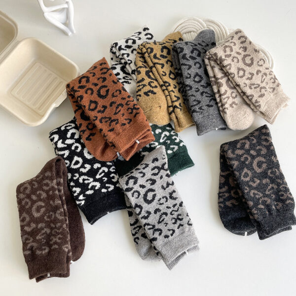 Wholesale Leopard Print Socks, Medium Tube Socks, Winter Warm Wool Socks