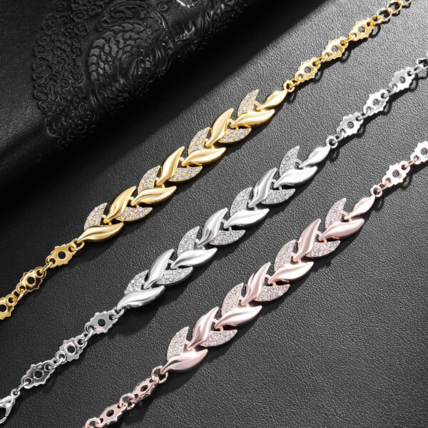 Wholesale Gold Plated Leaf Alloy Bracelet
