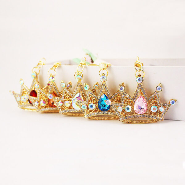 Wholesale Zinc Alloy Crown Crystal Car Keychain