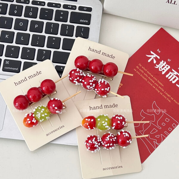 O1CN01HBqgaL2DuunCcTXaM_2212929498670-0-cib Wholesale Cute Simulated Candied Haws Food Hairpin