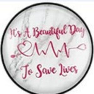 3 black alligator clips)