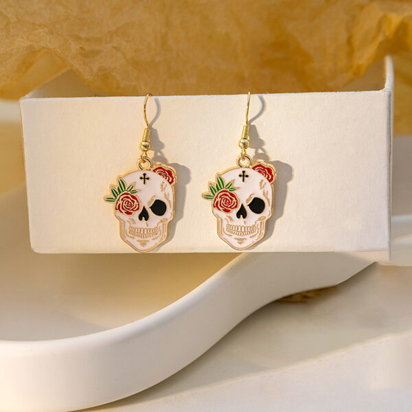 O1CN01HTbuZn1onFkFBrPVJ_2059265269-0-cib Wholesale Halloween Rose Skull Funny Crow Butterfly Drop Earrings