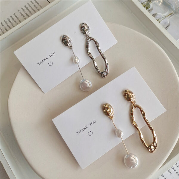 Wholesale Metal Geometric Pearl Earrings Asymmetric Earrings