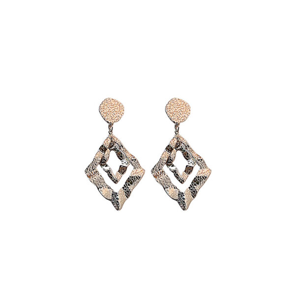 O1CN01HXtcOB1onFfzCPD0I_2059265269-0-cib Wholesale Irregular Embossed Rhombus Earrings