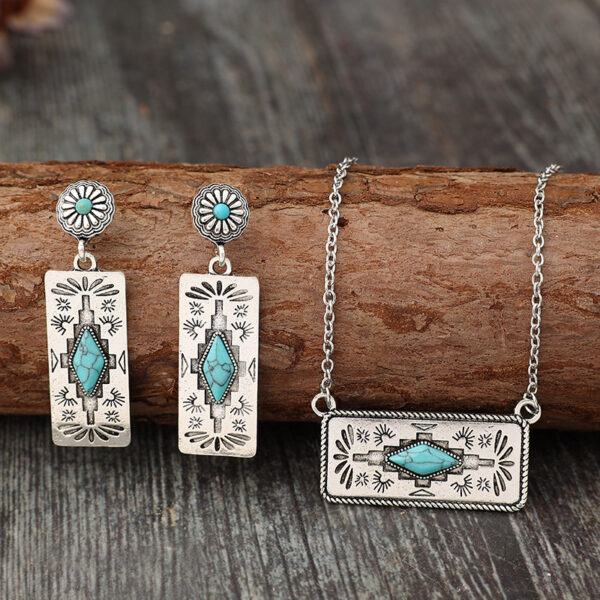 Wholesale Bohemian Retro Pumpkin Flower Splicing Geometric Turquoise Alloy Earrings Necklace Set