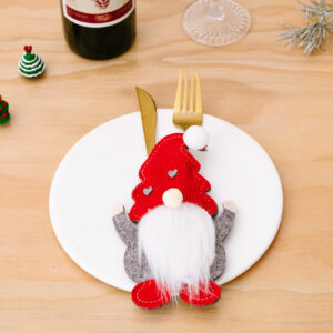 Curved hat dwarf old man knife and fork set A