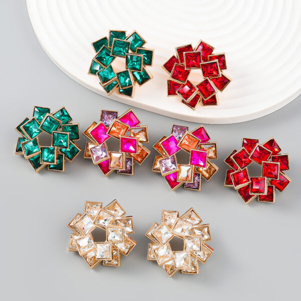Wholesale Multi-layered Square Rhinestone Pinwheel-shaped Alloy Diamond Earrings
