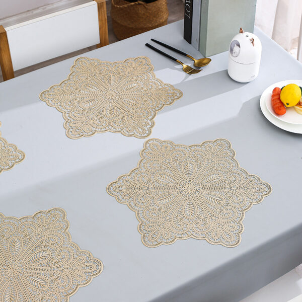O1CN01I3A2KZ2Mctgr018gf_2213287129849-0-cib Wholesale PVC Snowflake Placemat Coaster Heat Insulation Pad
