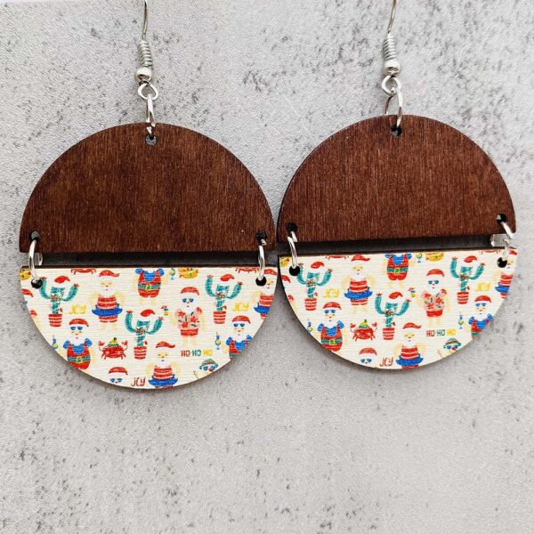 O1CN01I5s3cl2CFrczieseL_2207539588445-0-cib Wholesale Christmas Half Round Wood Chips Patchwork Earrings