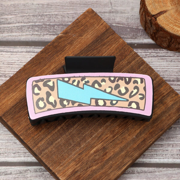 O1CN01IQxD1x1ftMVtgIhww_3172764064-0-cib Wholesale Western Style MAMA Cactus HOWDY Leather Hair Clip Shark Clip Combination